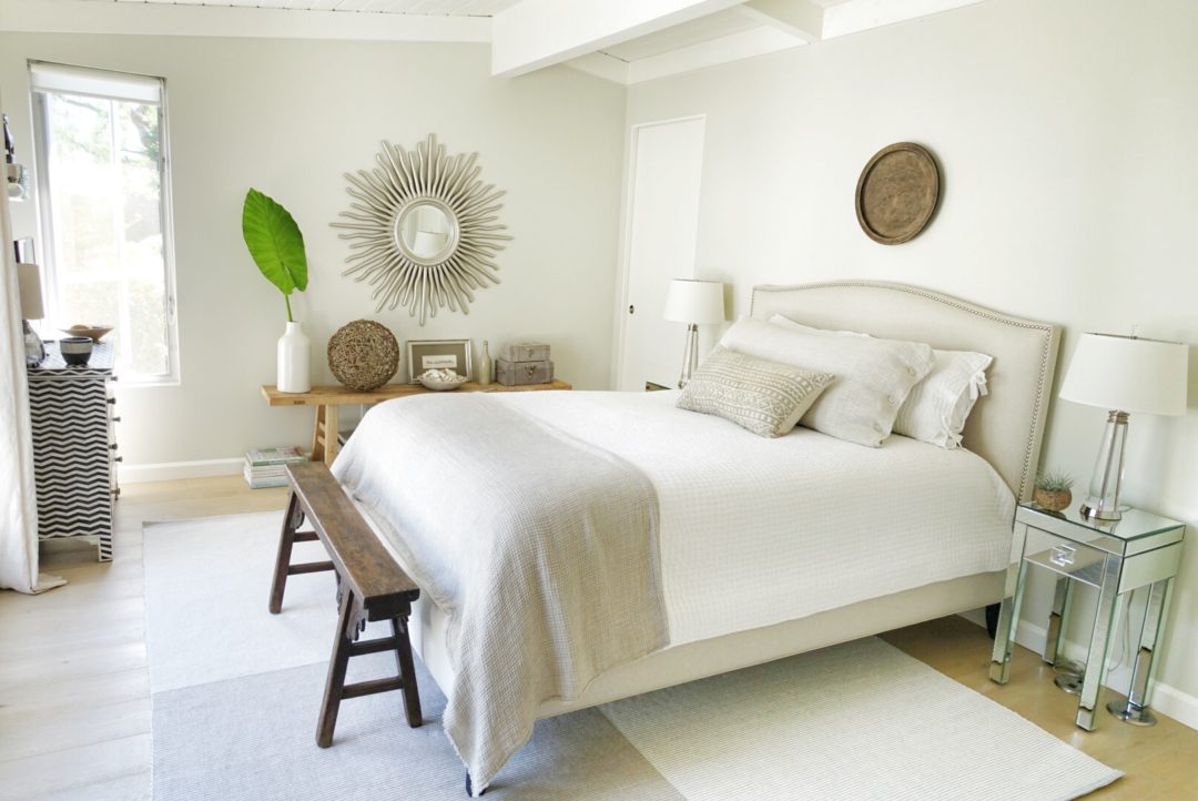 Master Bedroom in The Little Glass House