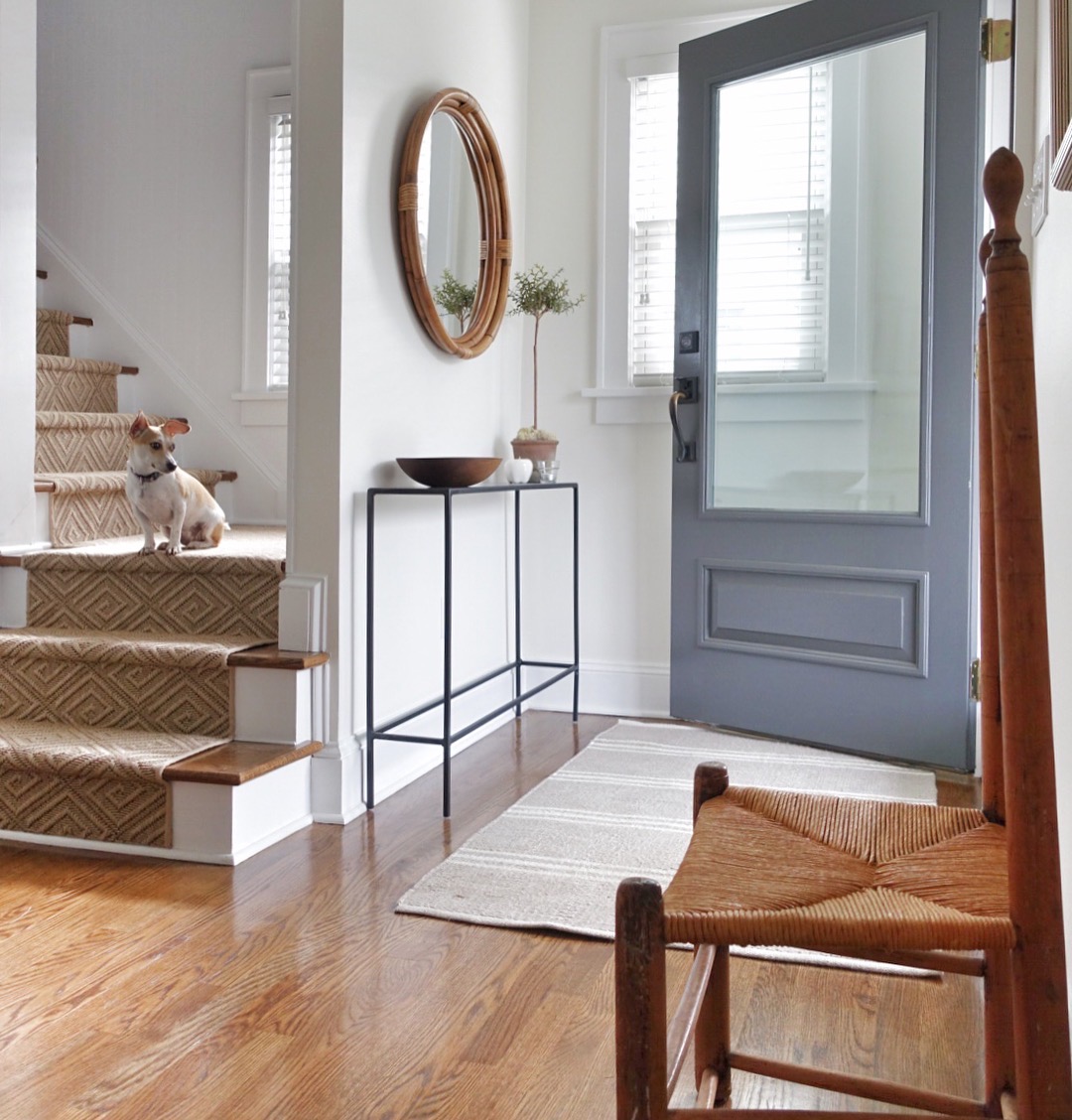 Beach house entryway